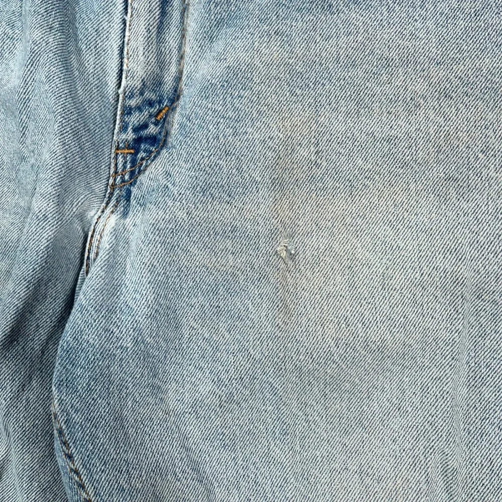 VTG '01 Levi's 505 Regular Fit Denim Shorts Mens 33 Made in USA Light Wash Dad